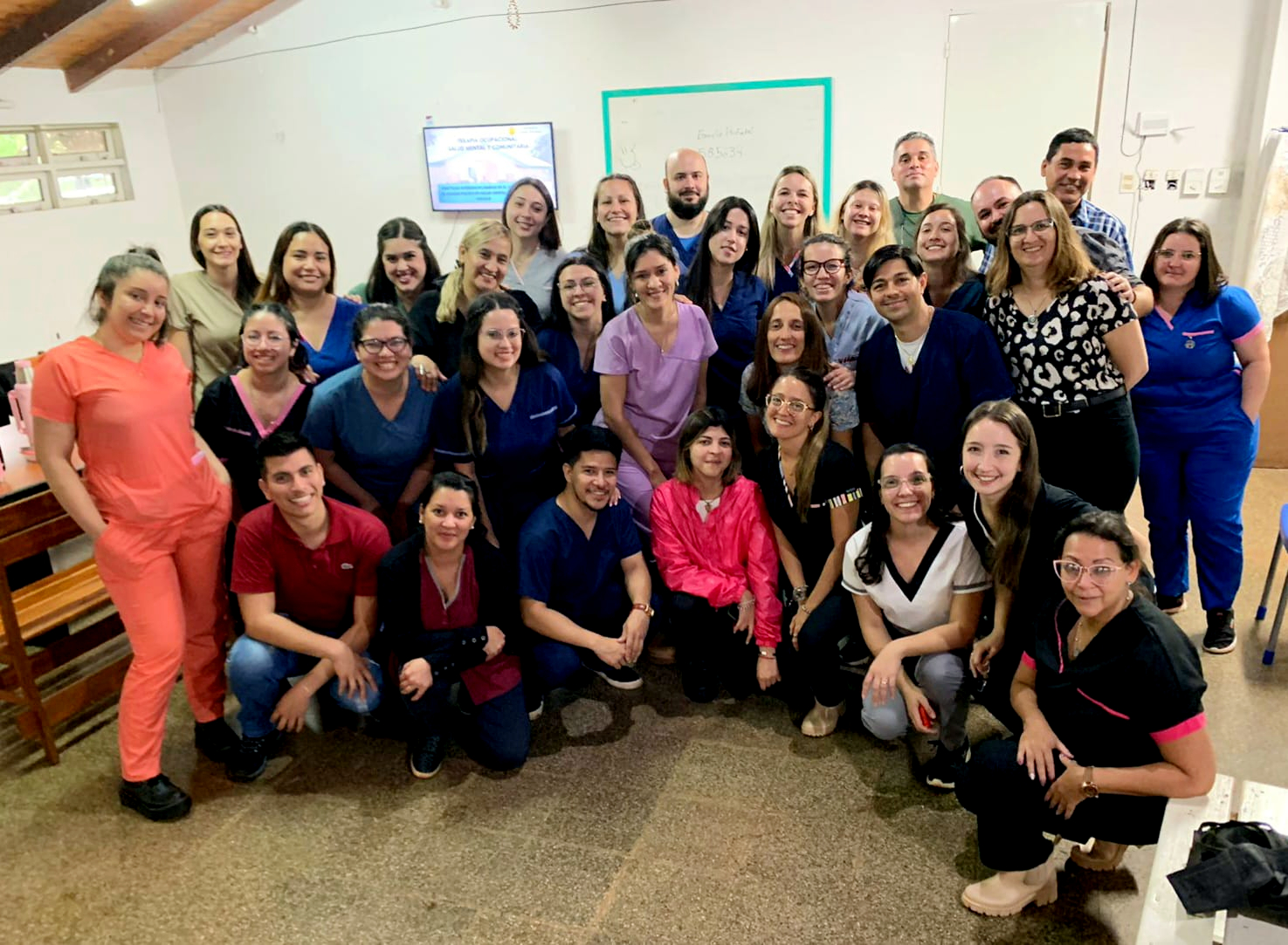 Estudiantes de Terapia Ocupacional presentan ateneo en el Hospital Dr. Ramón Carrillo