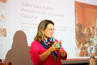 Flamante magíster de la UGD investigó cómo fortalecer la inclusión de estudiantes con discapacidad en el nivel superior